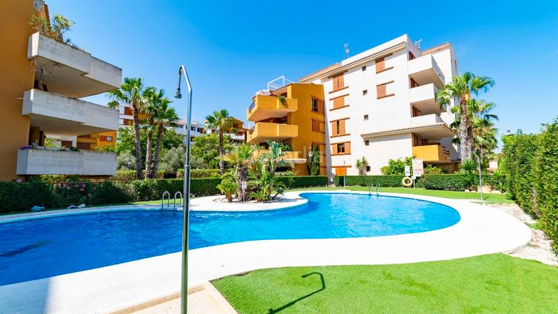 Foto b34ecd8d-71f8-4ea1-9efb-9ac6e6bc7d77. Piccolo appartamento in Punta Prima Torrevieja