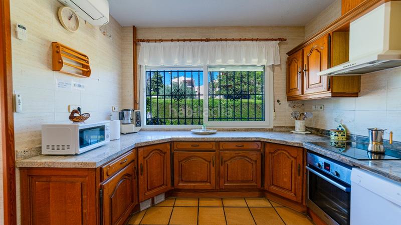 Foto 248789d3-ee65-43d1-b317-6f9d2ee3c6f1. Casa in Orihuela ciudad Orihuela