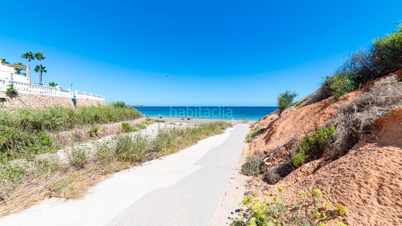 Foto 410f0ed9-c06d-4eb2-98ab-b43e99040c93. Casa in Orihuela ciudad Orihuela