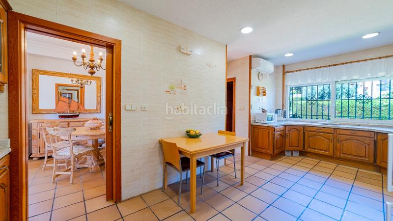 Foto f4f7d7c8-fef4-45f3-9cfb-d82817368578. Haus in Orihuela ciudad Orihuela