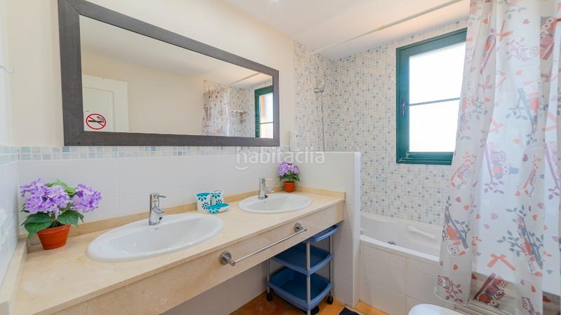 Foto 7077d6d7-16df-43da-b31c-340b1dc10666. Maison jumelée dans Levante Alto Benidorm