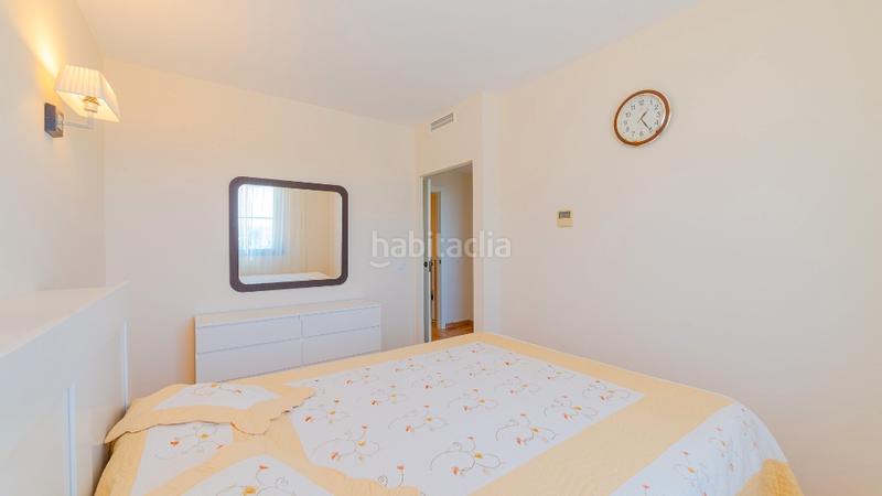 Foto d89f7e3f-c0e8-48e6-a643-847a95ef0d04. Reihenhaus in Levante Alto Benidorm