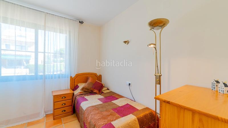 Foto e89bee4a-4719-4324-badf-2d8733a7ed6a. Reihenhaus in Levante Alto Benidorm