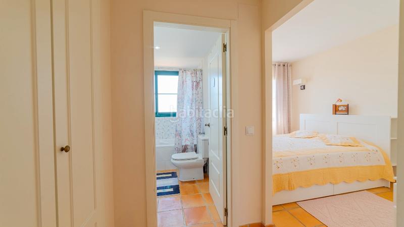 Foto 349f818c-bf00-47f5-8cb8-c7edde73146c. Semi detached house in Levante Alto Benidorm