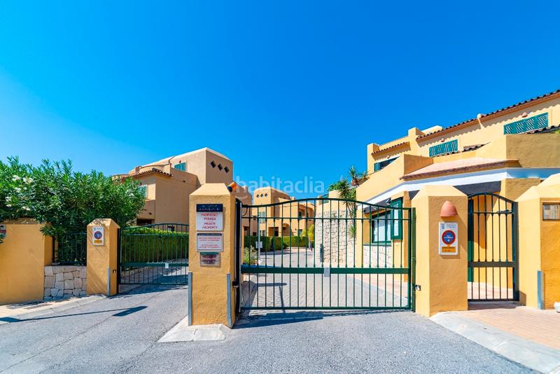 Foto a6d83fe6-9db5-4a0c-8b3f-421be2f634b5. Semi detached house in Levante Alto Benidorm