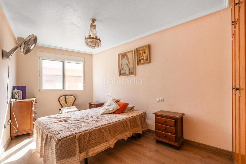 Foto b0e5cdc7-2e7c-43b1-a9eb-c1cabc7f0c72. Apartament a Antonio Machado Torrevieja