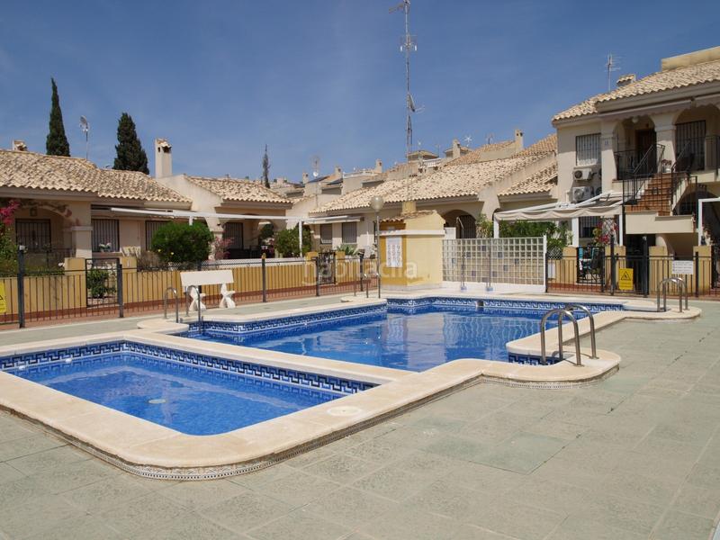 Foto 8f915fd8-0001-49ce-a33d-0f6c8294c3c0. Reihenhaus mit pool in La Marina Elche / Elx