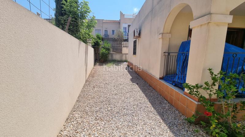 Foto 7072a2ea-83dc-4e0c-9990-70df2b485a18. Semi detached house with pool in La Marina Elche / Elx