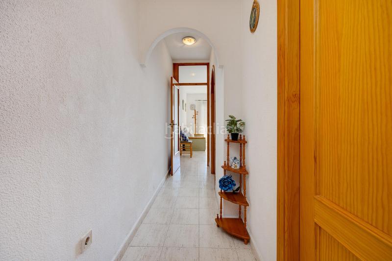 Foto af6ad1f4-37ea-4310-93be-22cd75f637d8. Apartamento en Zona Playa de los Locos Torrevieja