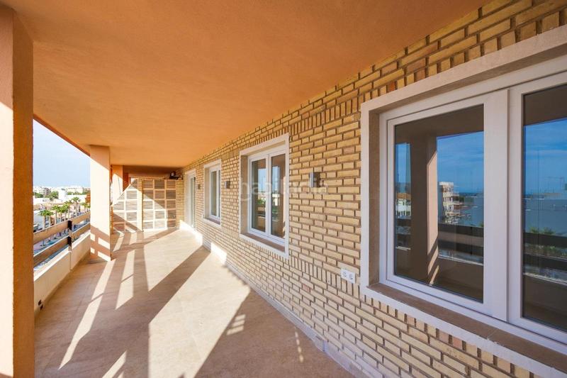 Foto 01bce1f1-6a55-46b0-9559-96bbf66177fd. Apartament a Playa de los Náufragos Torrevieja