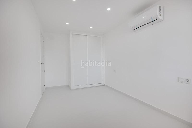 Foto efb93cb6-7efb-4d44-b235-1c69a22321c6. Apartament a Playa de los Náufragos Torrevieja