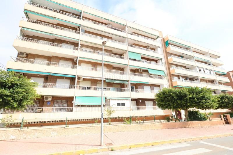 Foto 24de50b2-8338-4b22-b470-223b6f42abbf. Apartament a Punta Prima Torrevieja