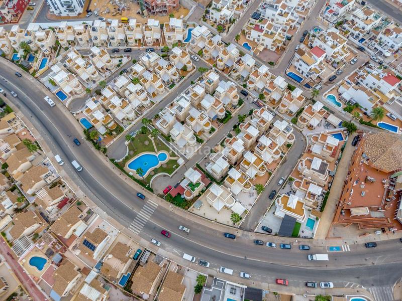 Foto 80b65024-ced7-4f97-b381-52606d8fb7e4. Casa a schiera in La Florida Orihuela