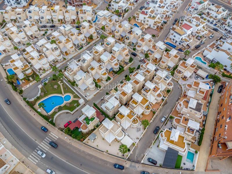 Foto 55871834-ac29-4159-b270-6b7265181b98. Reihenhaus in La Florida Orihuela