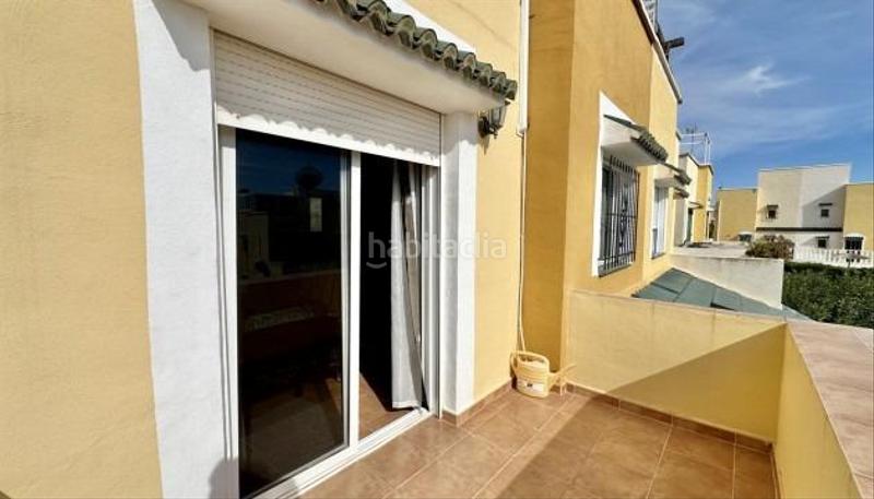 Foto 024224d5-e973-438b-83b4-357770bf3de2. Semi detached house in La Florida Orihuela