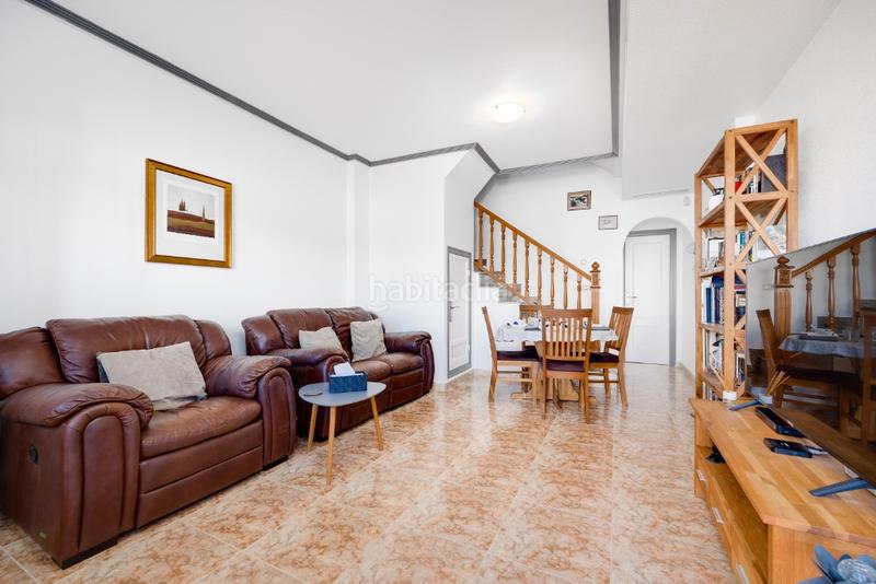 Foto 2a75164c-3287-4818-be5a-db53bd333795. Casa adosada en El Molino Torrevieja