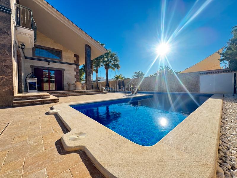 Foto fe71a52a-b2fd-4b4e-a0b8-fd4b5eeeef6e. House in Orihuela ciudad Orihuela