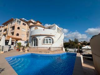 Casa in Orihuela Ciudad