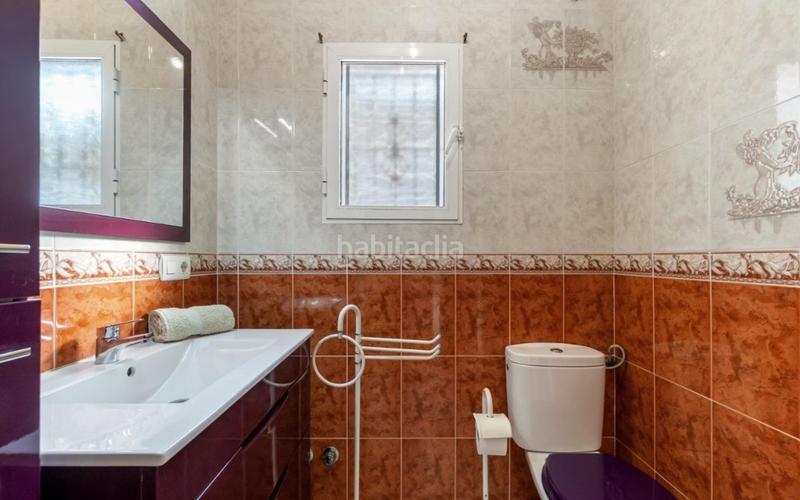 Foto f5819069-53d1-49c7-a100-f89e5f581841. Casa a Orihuela ciudad Orihuela