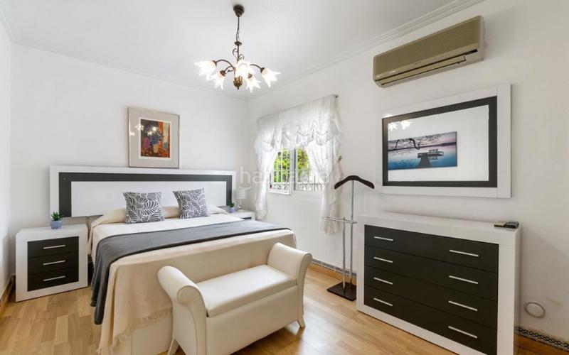 Foto 14a972d3-58fd-43ee-87c3-10d87ee322ff. Maison dans Orihuela ciudad Orihuela