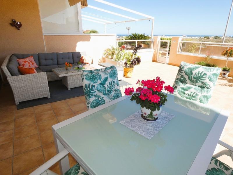 Foto f894766c-997c-4645-ae06-0c12a7854859. Apartamento en Orihuela ciudad Orihuela