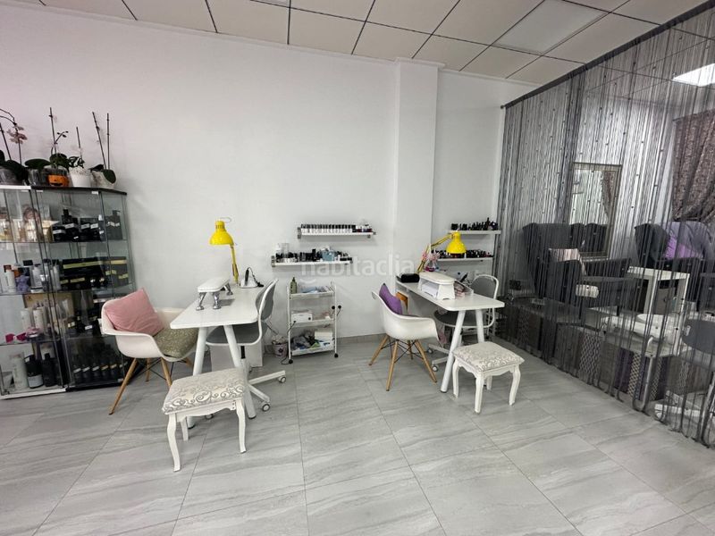 Foto dce8a329-00dd-455b-af99-cabe8c7fdc8f. Local comercial a La Zenia Orihuela
