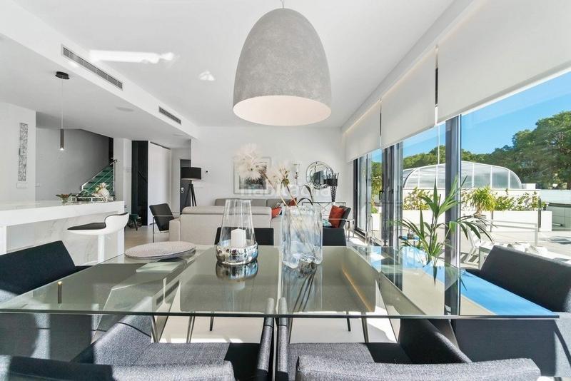 Foto 5ea0a4e5-e5b3-4a01-bc20-0d0b092238f4. Casa a Campoamor Orihuela