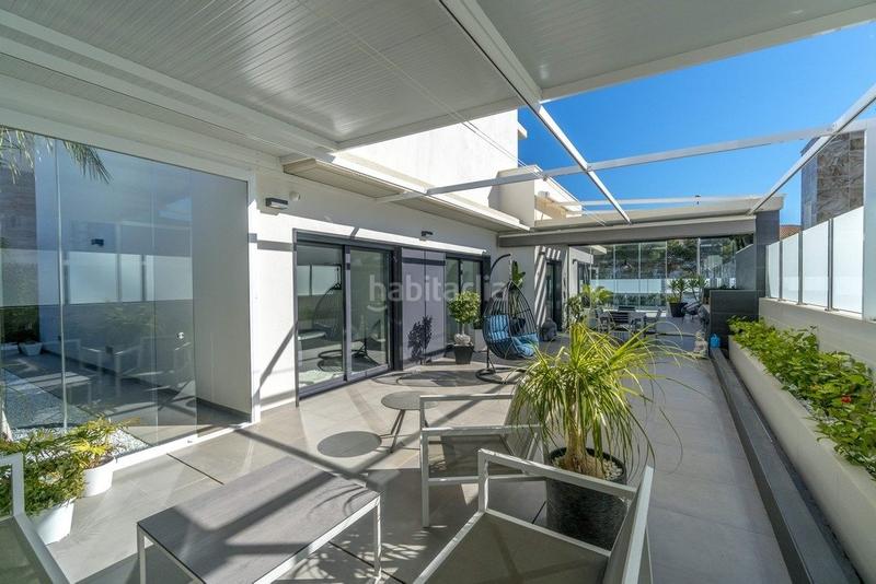 Foto ab5c7fe2-ea57-4df3-9927-f3a03a310beb. Casa a Campoamor Orihuela