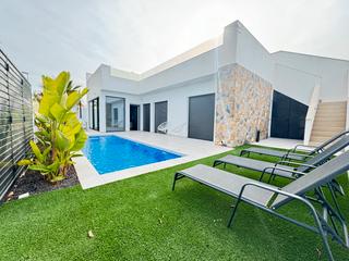 Casa in Pilar de la Horadada Ciudad