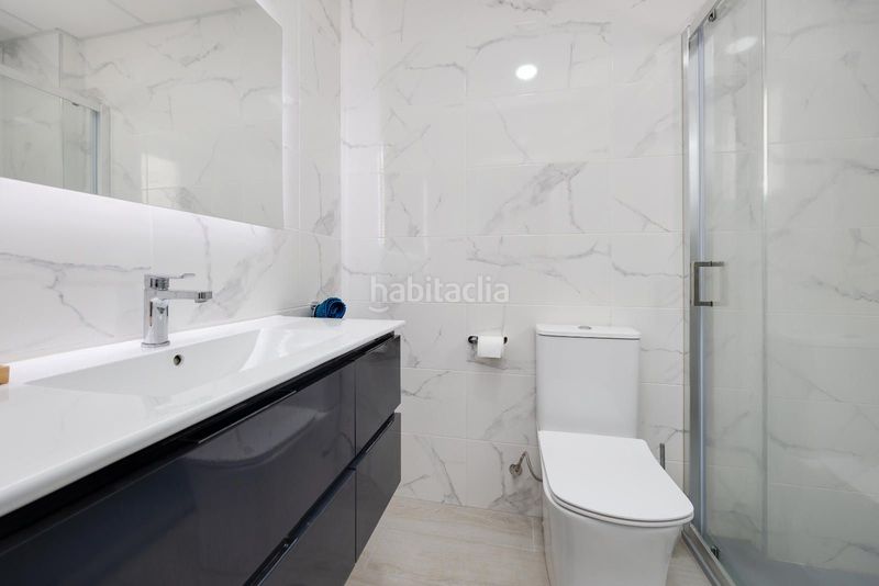 Foto ad5acc78-ef1c-4309-aa7f-14674a81fca7. Àtic a Parque de las Naciones Torrevieja