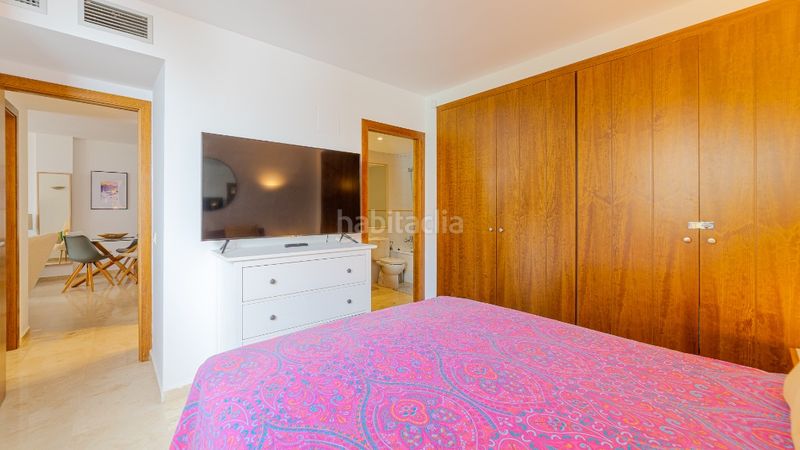 Foto 3d808ca5-42cb-4227-a4da-128eafce6759. Apartament a Punta Prima Torrevieja