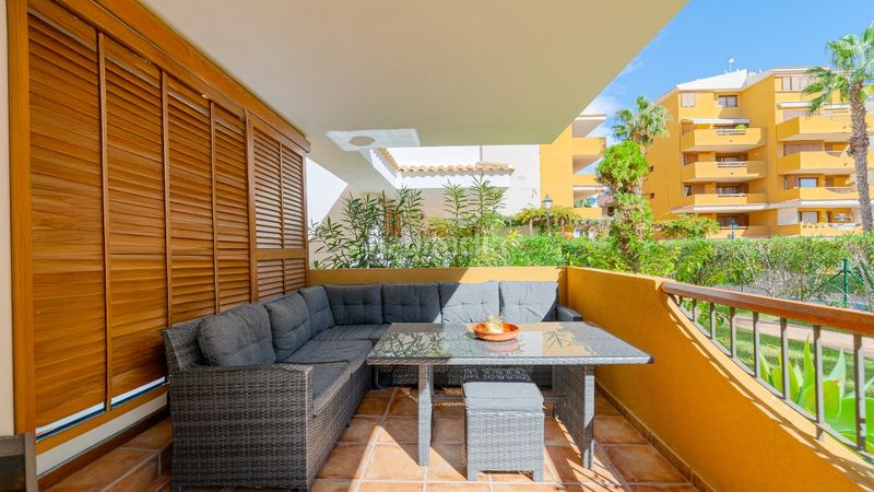Foto aae26f46-451c-45a6-a08b-47754f5422b8. Apartament a Punta Prima Torrevieja