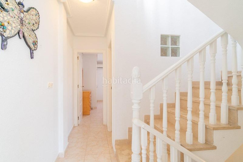 Foto 51cd6072-a9e4-4540-bd7e-ddd356d46a88. Casa adossada a Playa Flamenca Orihuela