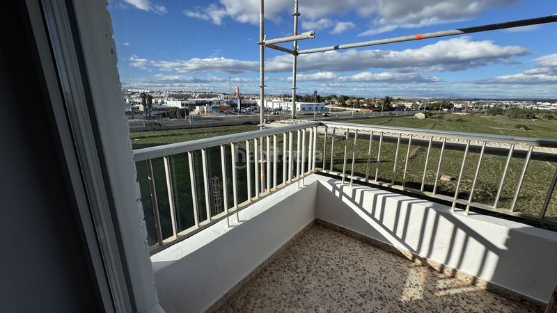 Foto 61348db0-963c-40e9-ac00-1bcb0db8baf2. Apartament a El Molino Torrevieja