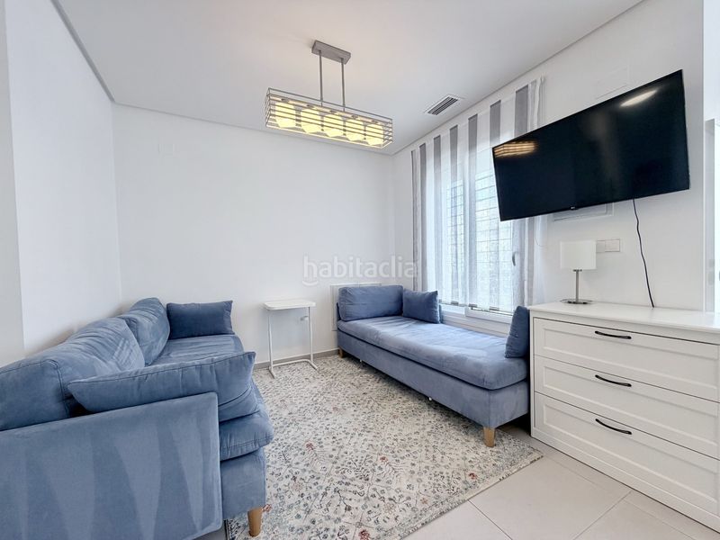 Foto b8cbb4b8-78a7-47d4-bf8b-7022b8d35964. Casa adossada amb aparcament piscina a Parque Acuático - Sector 25 Torrevieja