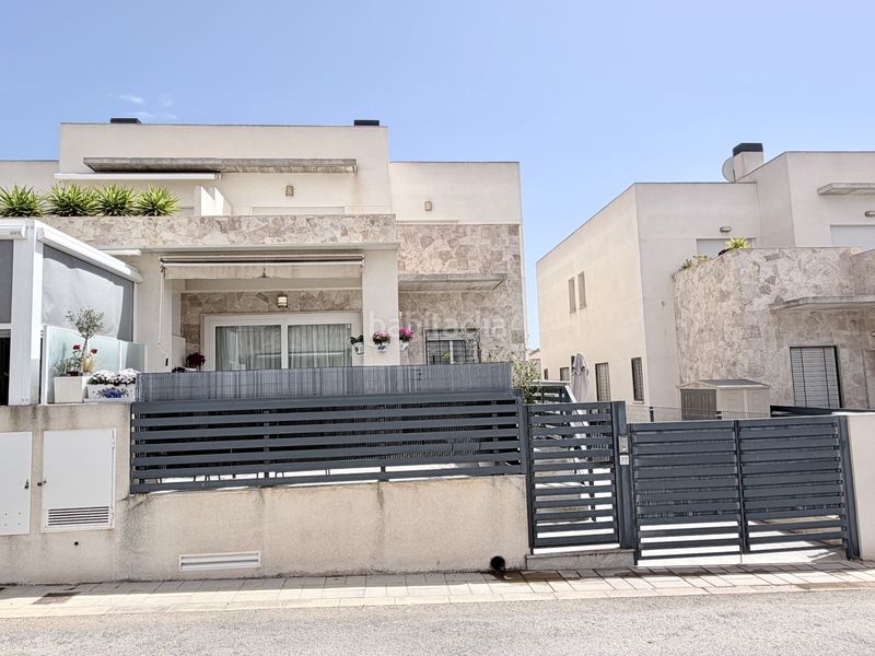 Foto be6e42e8-469b-439e-a0e4-3874b101fb79. Casa adossada amb aparcament piscina a Parque Acuático - Sector 25 Torrevieja