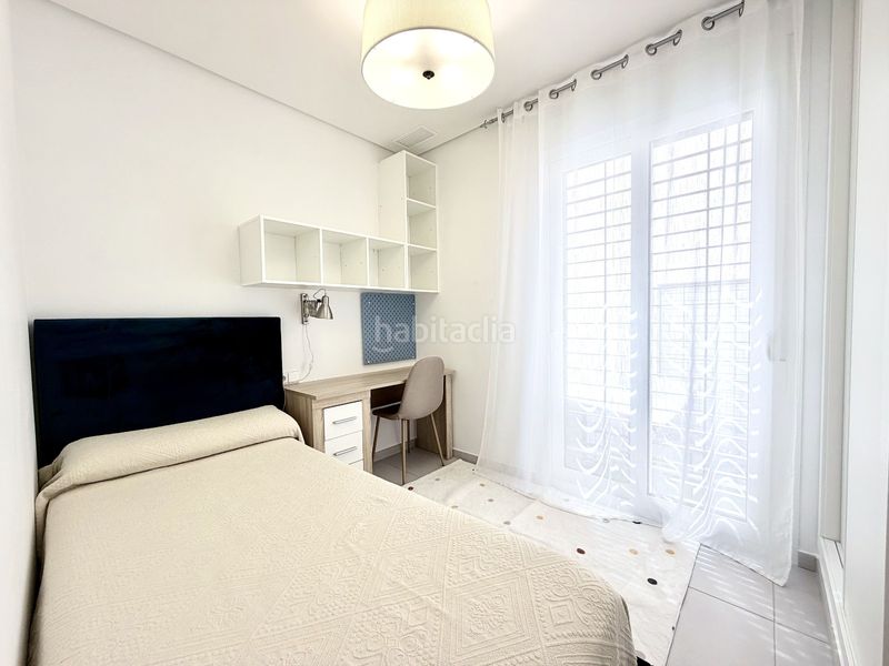 Foto dbdd4287-0b3f-4389-b013-3d6c6a1ca006. Casa adossada amb aparcament piscina a Parque Acuático - Sector 25 Torrevieja