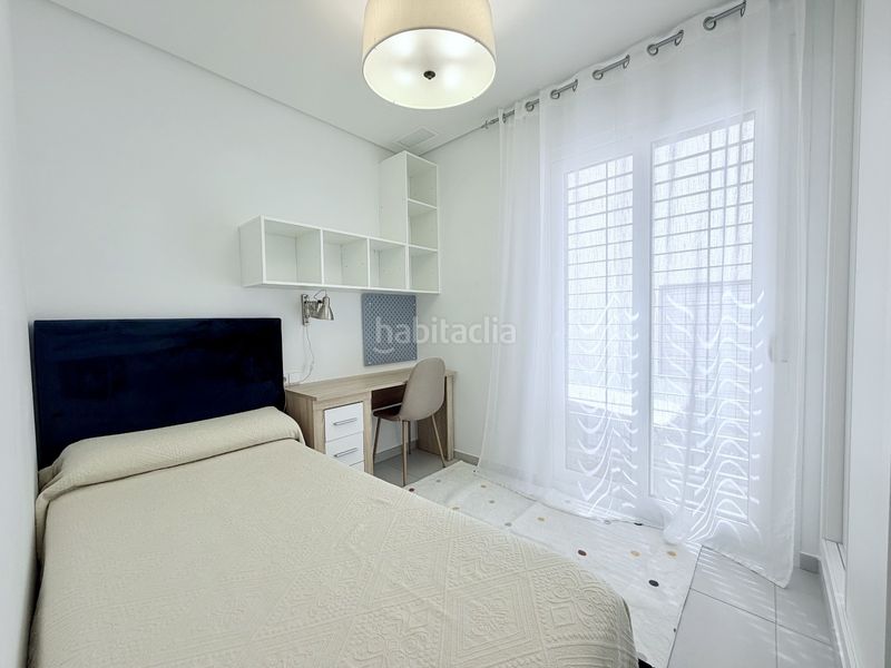 Foto ed2b74de-b749-42af-9f62-2df41604a74f. Casa adossada amb aparcament piscina a Parque Acuático - Sector 25 Torrevieja