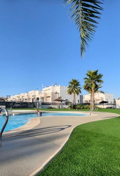 Foto f8de0e0f-a4d5-41fe-9edf-90348d4578d9. Casa adossada amb aparcament piscina a Parque Acuático - Sector 25 Torrevieja