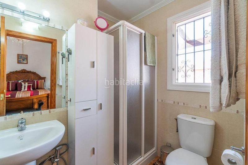 Foto 0d2f5e78-d279-4df1-bf89-a5ef18ba44fd. Casa adosada en Los Almendros Orihuela