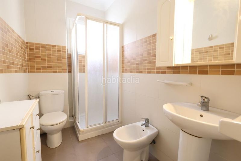 Foto 941cbcbb-3f67-42da-b66d-8a47c9e0255a. Apartamento en Centro - Muelle Pesquero Torrevieja
