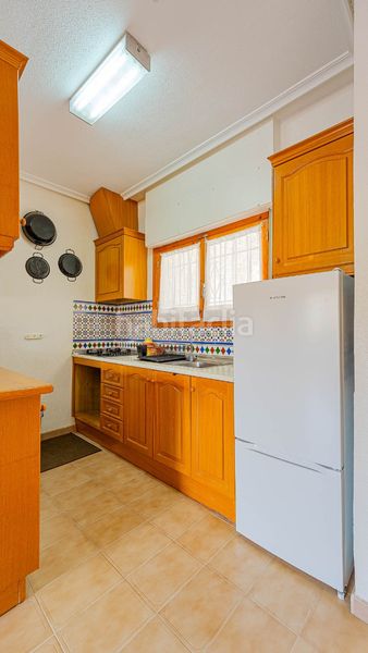 Foto fa7e8051-528e-4253-95ff-df84fb70b35d. Apartamento en Punta Prima Torrevieja