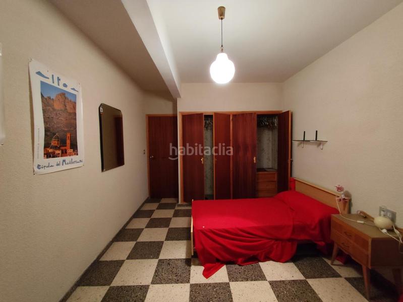 Foto f4b43323-8978-4f2d-9ef9-6eb78f99bb0a. Casa con piscina in Onil