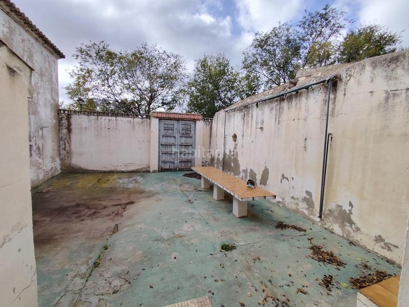 Foto fa68ae43-68ac-493a-8236-0fa5bb216c6a. Casa con piscina in Onil