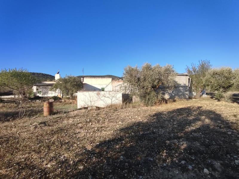 Foto 79b209f5-e9e5-4f37-98a3-bf7639323b8a. Masía super oportunidad casa campo rustica con pozo agua en Onil