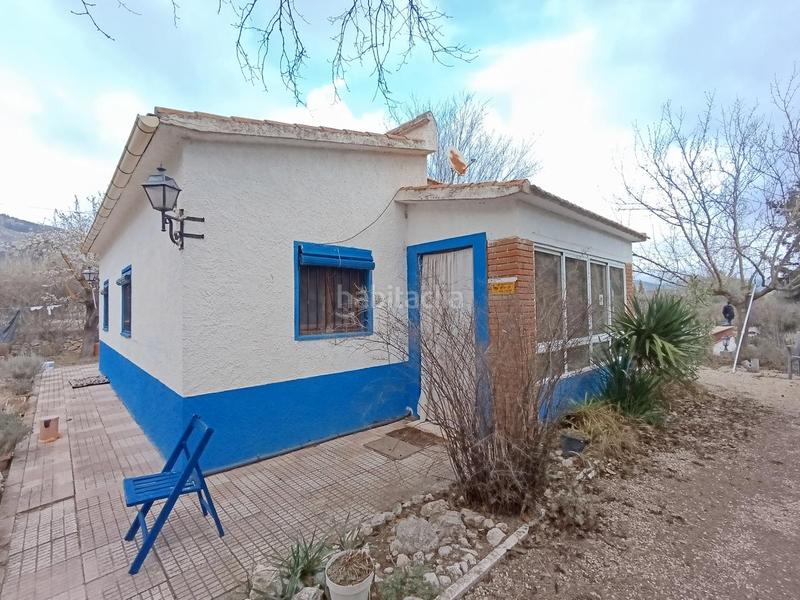 Foto 4f4d3339-8187-4db6-b310-03fb7ea4c4f8. Masía chalet con piscina y dos edificaciones en Onil