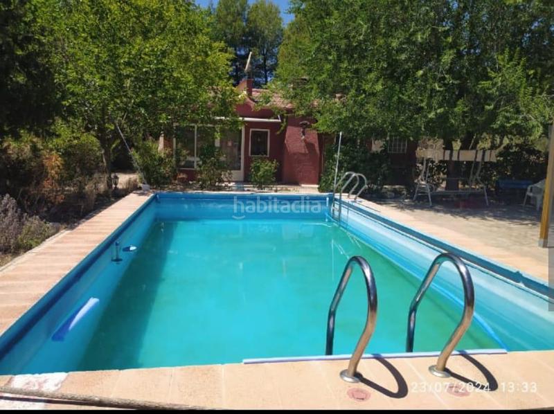 Foto eebffdf1-eb18-447c-9ae7-2efc876f64de. Masía chalet con piscina y dos edificaciones en Onil