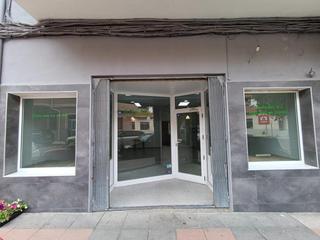 Business premise in Ibi. Local ibi en zona inmejorable