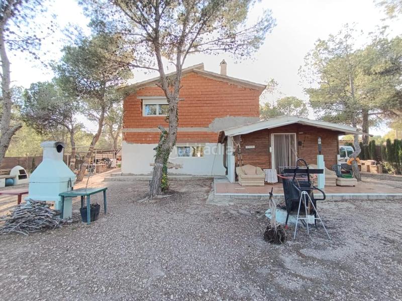 Foto 9d08f5b4-034d-409b-812c-d8a242105d90. Maison dans Tibi