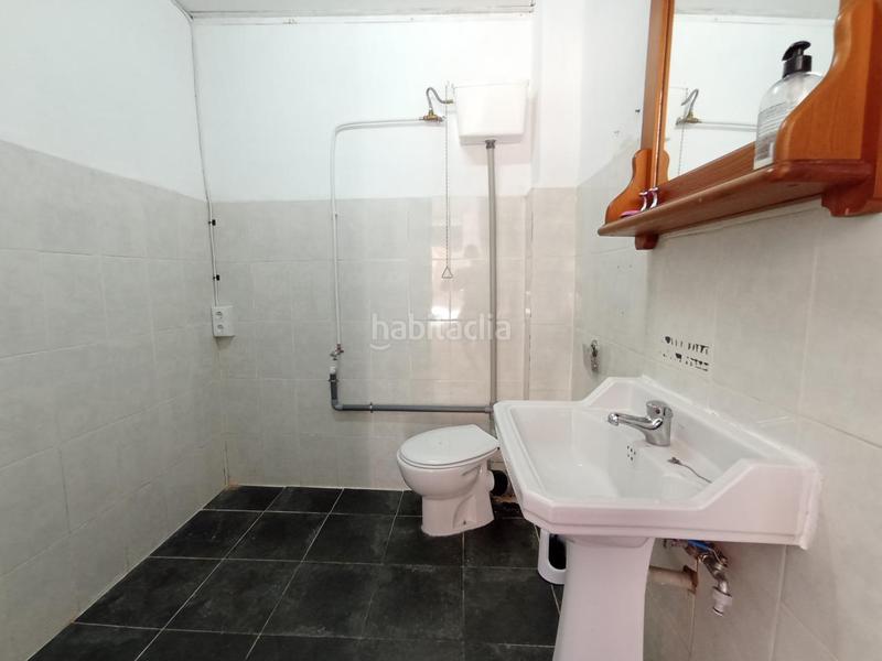 Foto a0dbb5a3-6571-4b7b-ae56-9473a1c986c2. Lloguer local comercial a Ibi